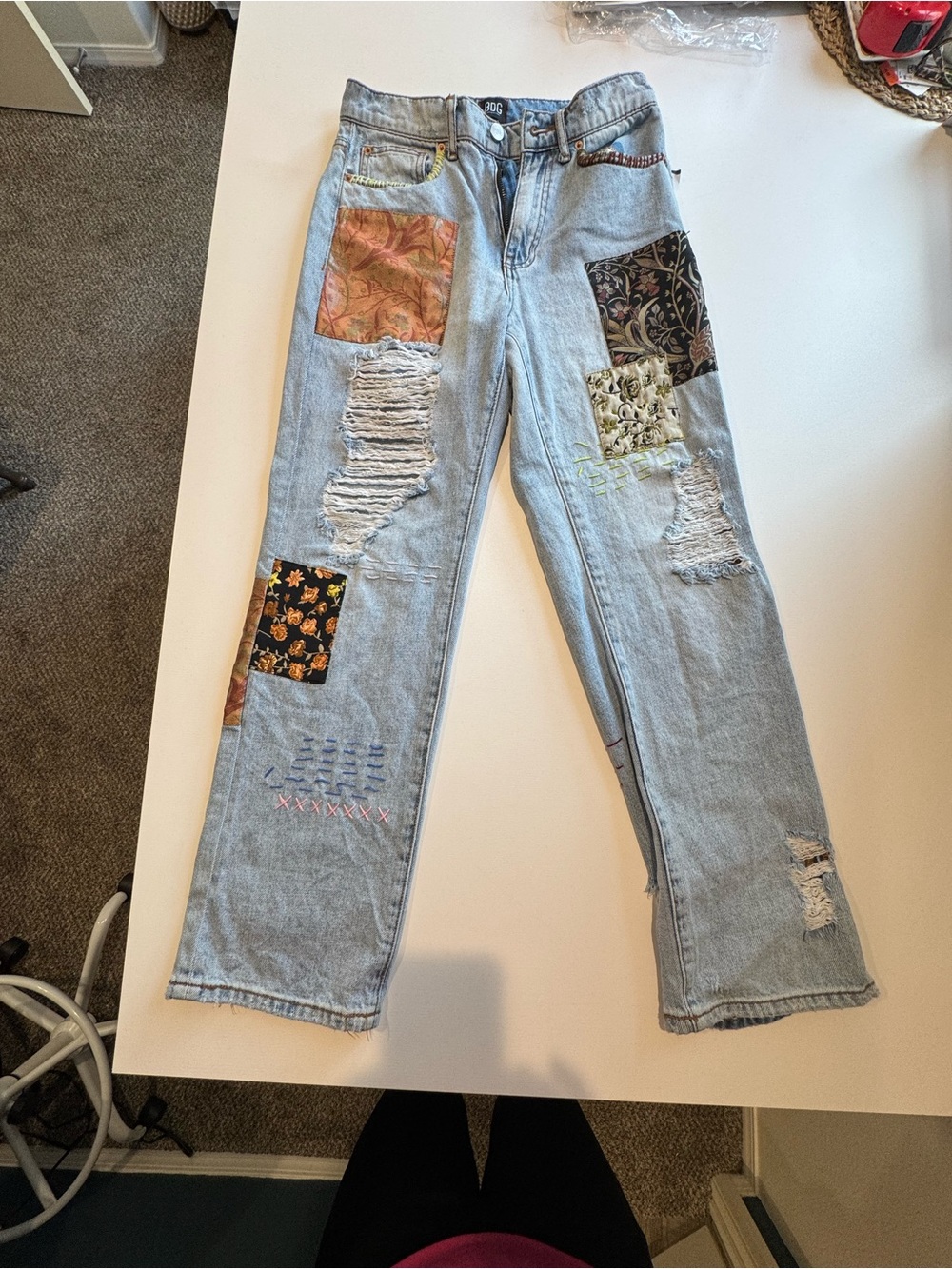 BDG Boho Dream: high rise  Straight-Leg Patchwork Denim size 27 cowboy jean - Picture 11 of 11